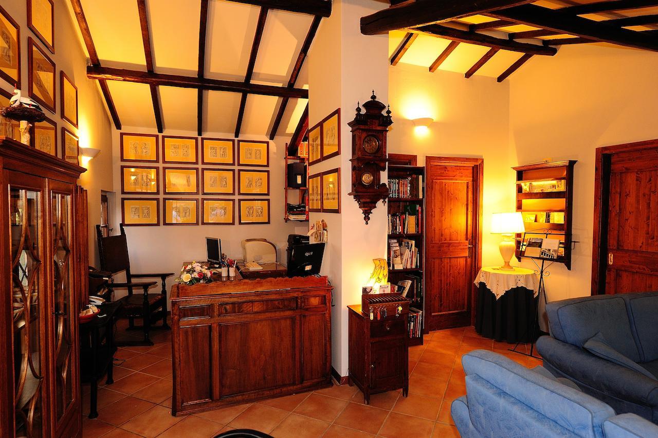 Borgo Mandoleto - Country Resort & Spa Solomeo Extérieur photo