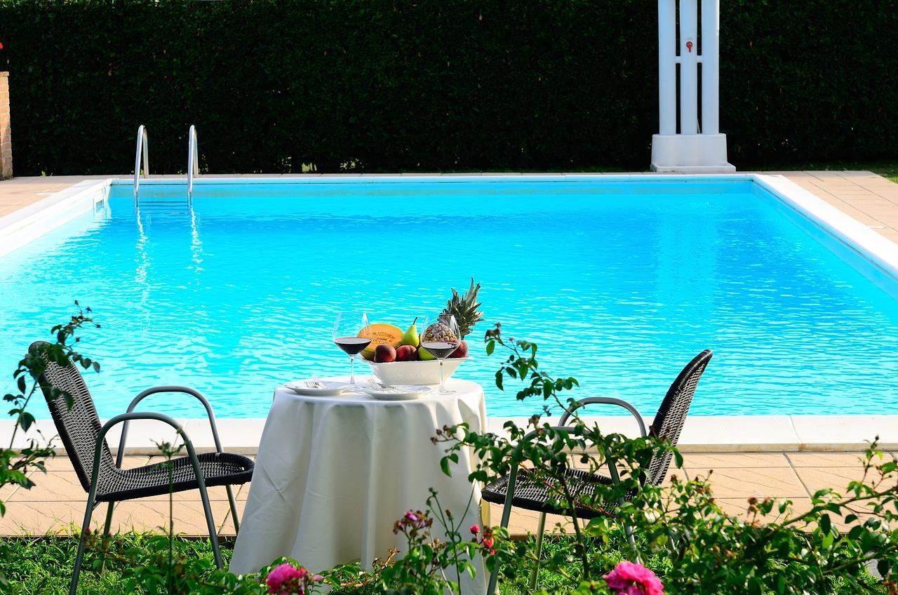 Borgo Mandoleto - Country Resort & Spa Solomeo Extérieur photo