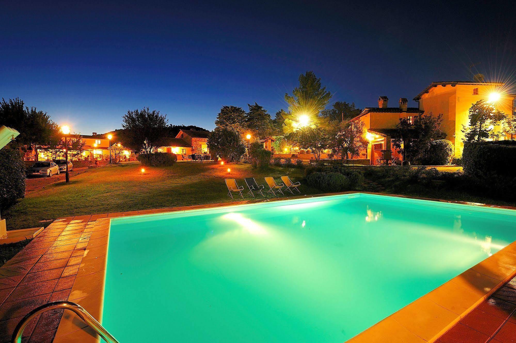 Borgo Mandoleto - Country Resort & Spa Solomeo Extérieur photo
